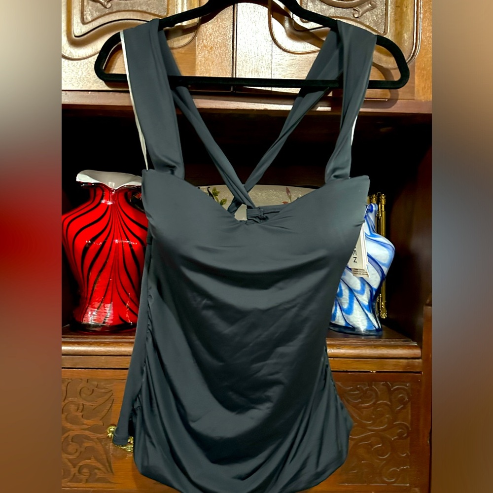 NWT Jantzen 1 piece Top Black 14 (top only)